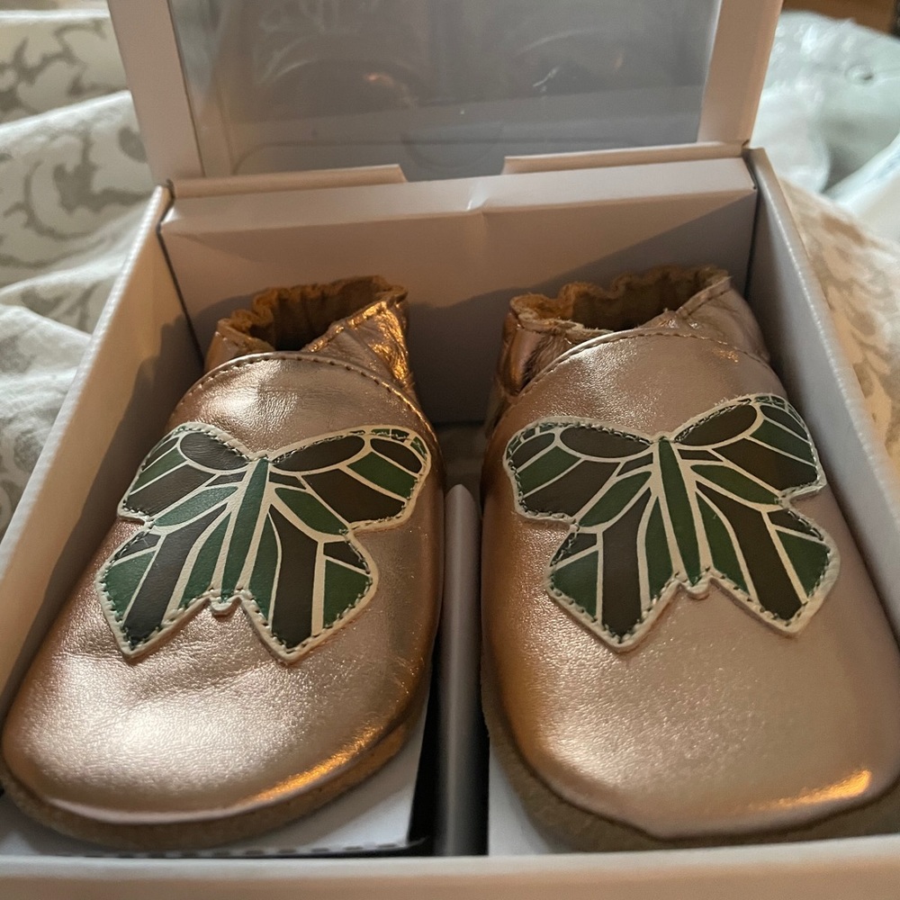 Baby girl shoes